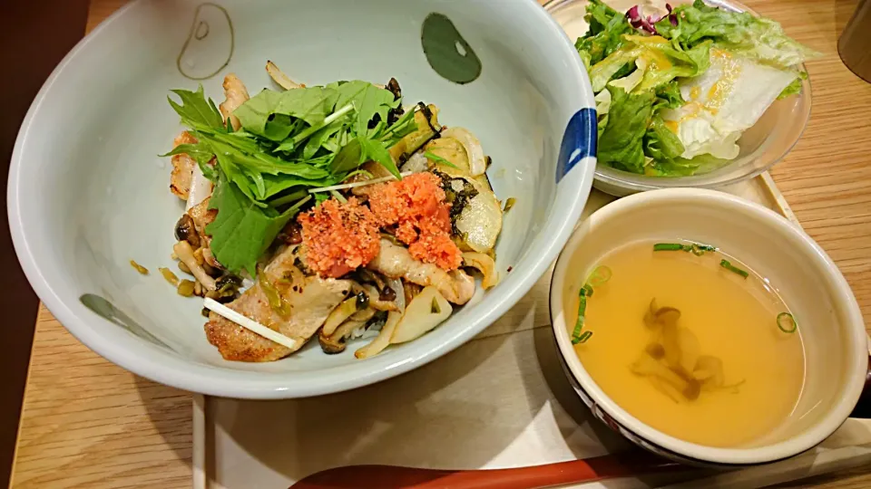 高菜と豚のあぶりと焼き明太子ご飯|ぶりじっとえいちぇるさん