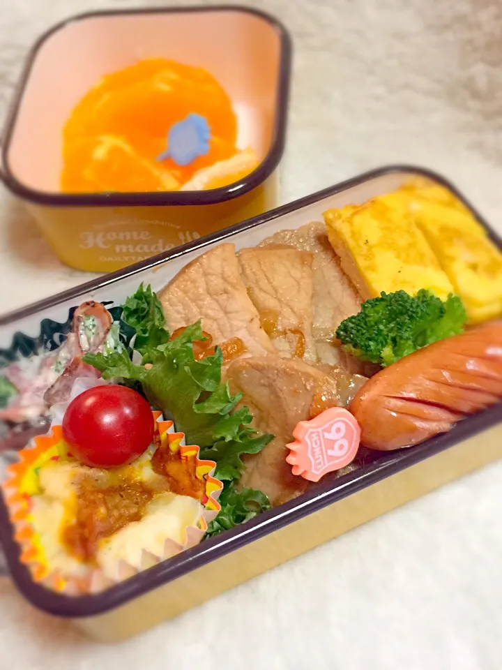 Snapdishの料理写真:娘達のお弁当(*^^*)#女の子 #女子高生 #女子大生 #姉妹弁当 #お弁当 #|123mamaさん