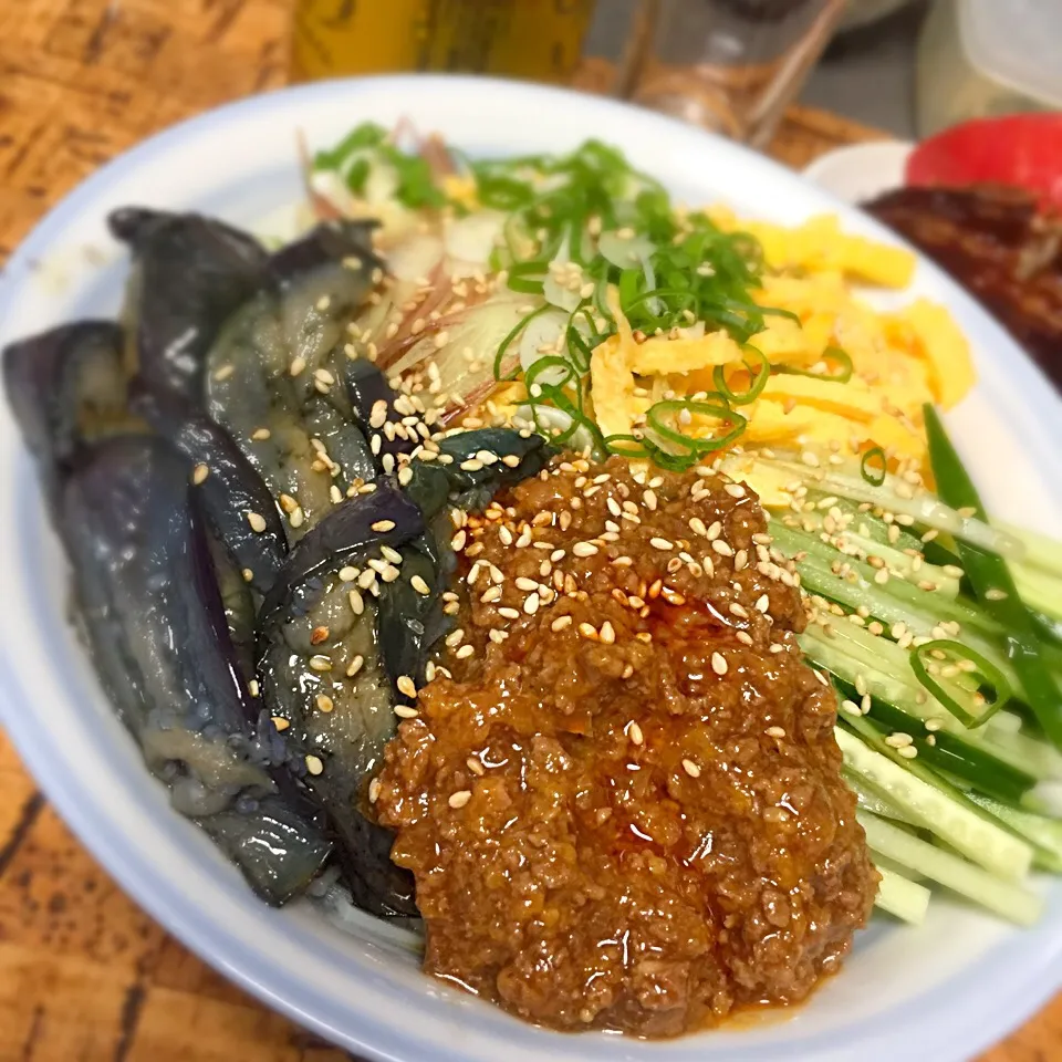 乾麺のうどんでジャジャ麺。モニターで頂いたダイズラボで肉みそ。|にょんにいさん