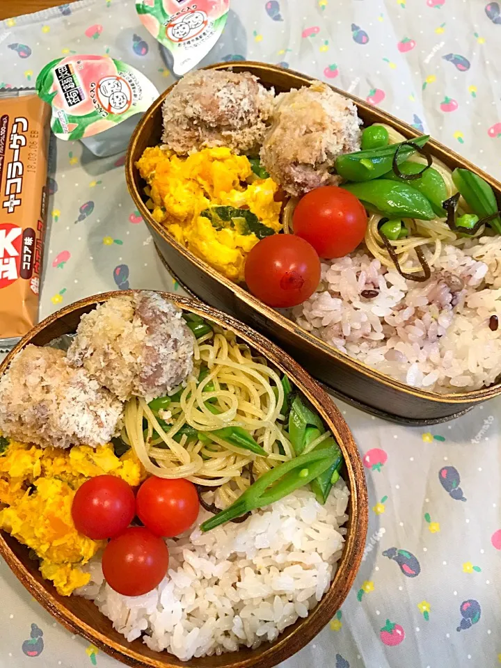 ふたり弁当

雑穀ごはん
かぼちゃのサラダ
ミニトマト
スナップエンドウと塩昆布のパスタ
豚こま肉のコロコロとんかつ|ひななぎさん