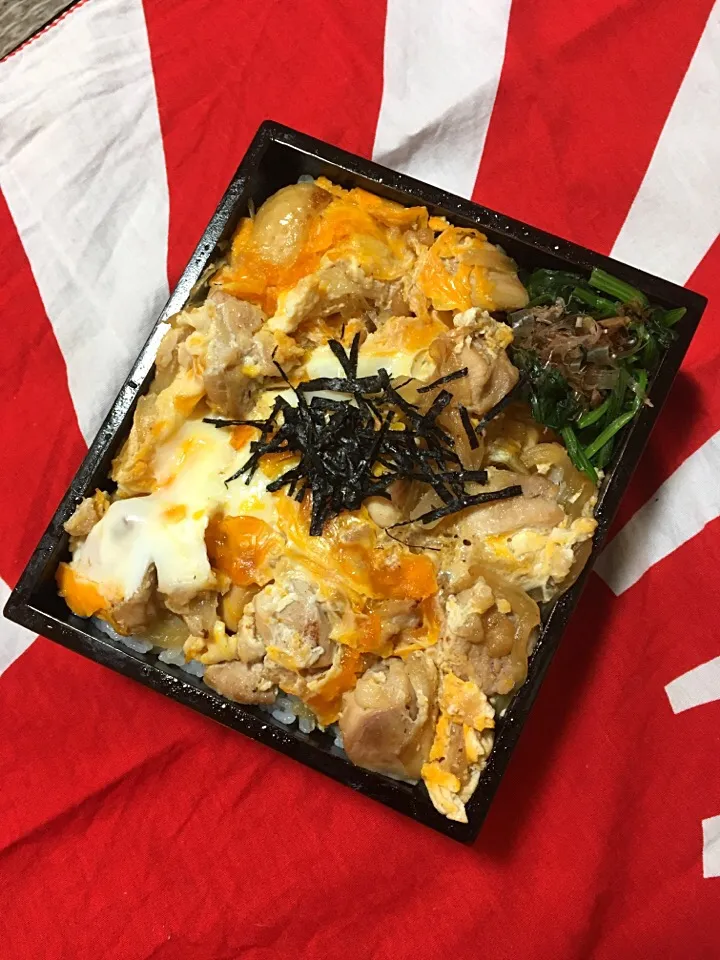 花金は、なんだか朝からグッタリ

今日は親子丼

もう これで精一杯










八王中野山|にゃおさん