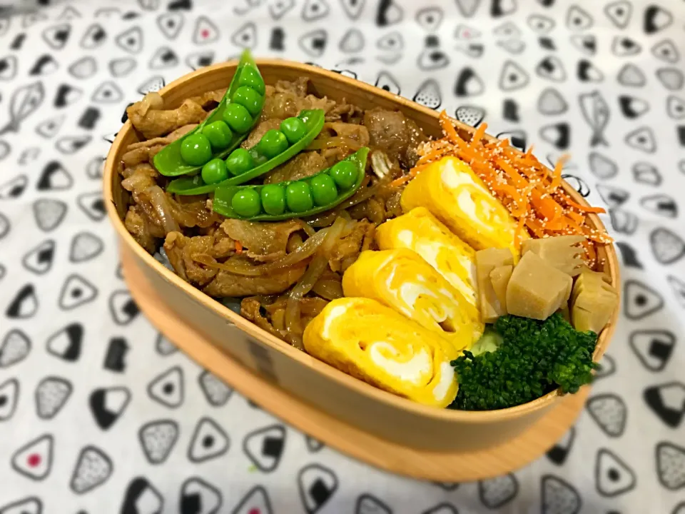 #そうくん弁当   第27食目  豚の生姜焼き弁当  卵焼き  筍の甘辛煮  人参たらこ和え  ブロッコリー|キャサリンさん