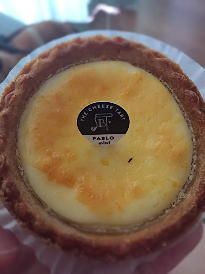 Snapdishの料理写真:Pablo cheese tart|carla santiagoさん