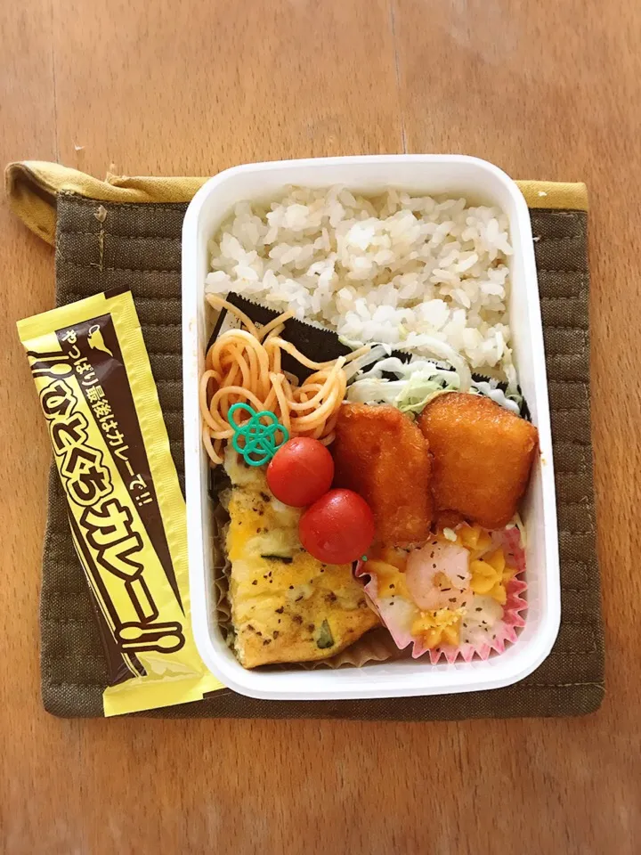 オムレツ弁当🍱
#お弁当 #中学生男子弁当 #弁当|ちっくんさん