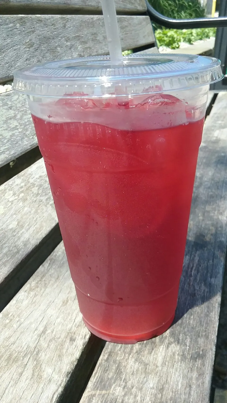 blueberry hibiscus iced tea.|Polly Gelfusoさん