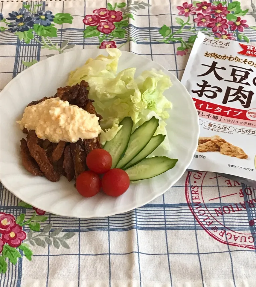 大豆のお肉de甘辛ごぼうのチキン南蛮風☆|Ｌilicaさん