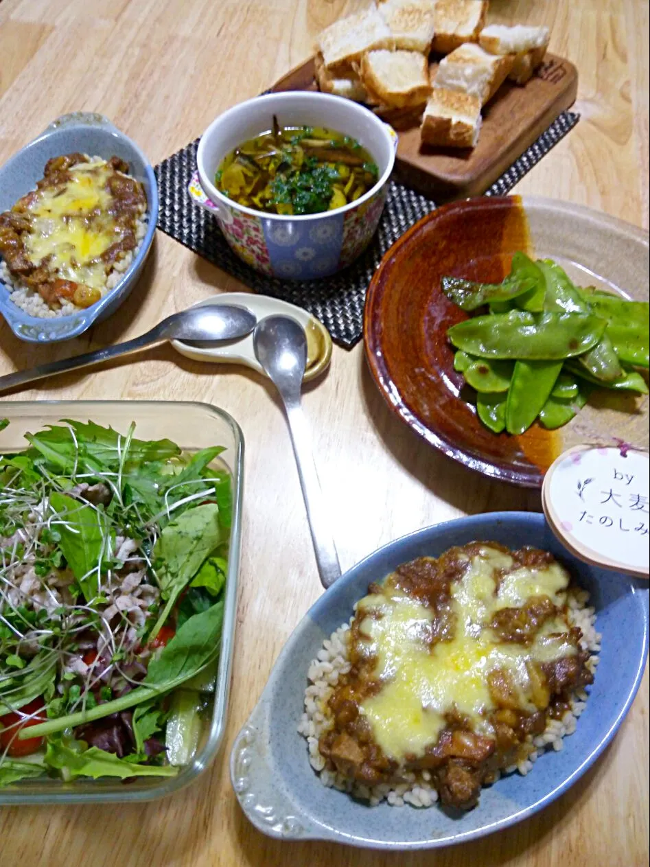 楽しみ隊のステッカー見切れましたが…もち麦でカレードリア♡な晩ごはん(σ・ω・)σ|さくたえさん