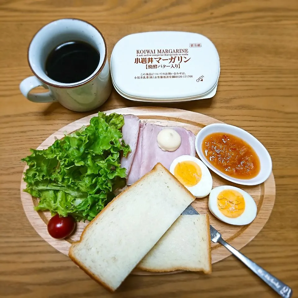 『セントルザベーカリー国産小麦の角食で朝ごはん 国産ブラッドオレンジジャムも一緒に』|seri-chanさん