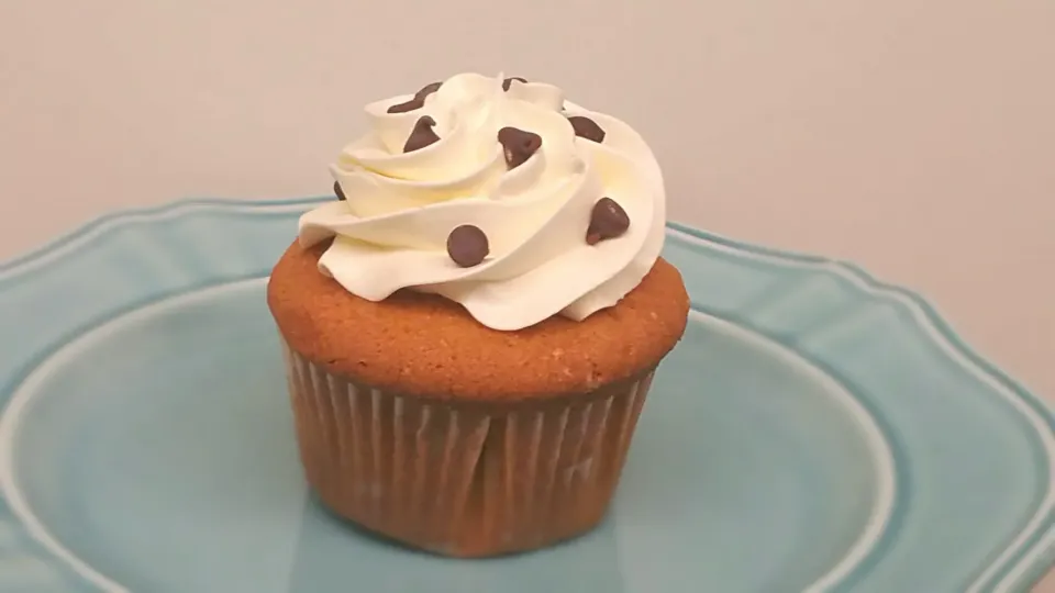 chocolate chip cupcake|Kit Robertsさん