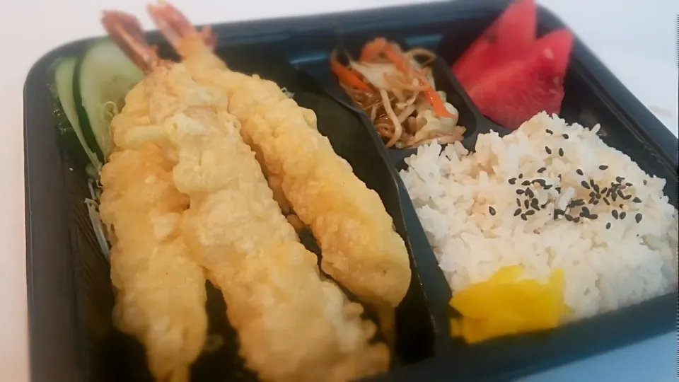 ebi tempura bento|marilou araiさん