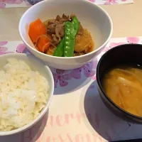 Snapdishの料理写真:肉じゃが|ぼゆさん