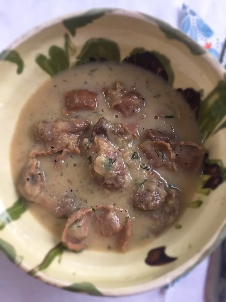 Pipote cu smântână🇷🇴
Gizzards with fresh cream🐔🇷🇴|aястасияさん