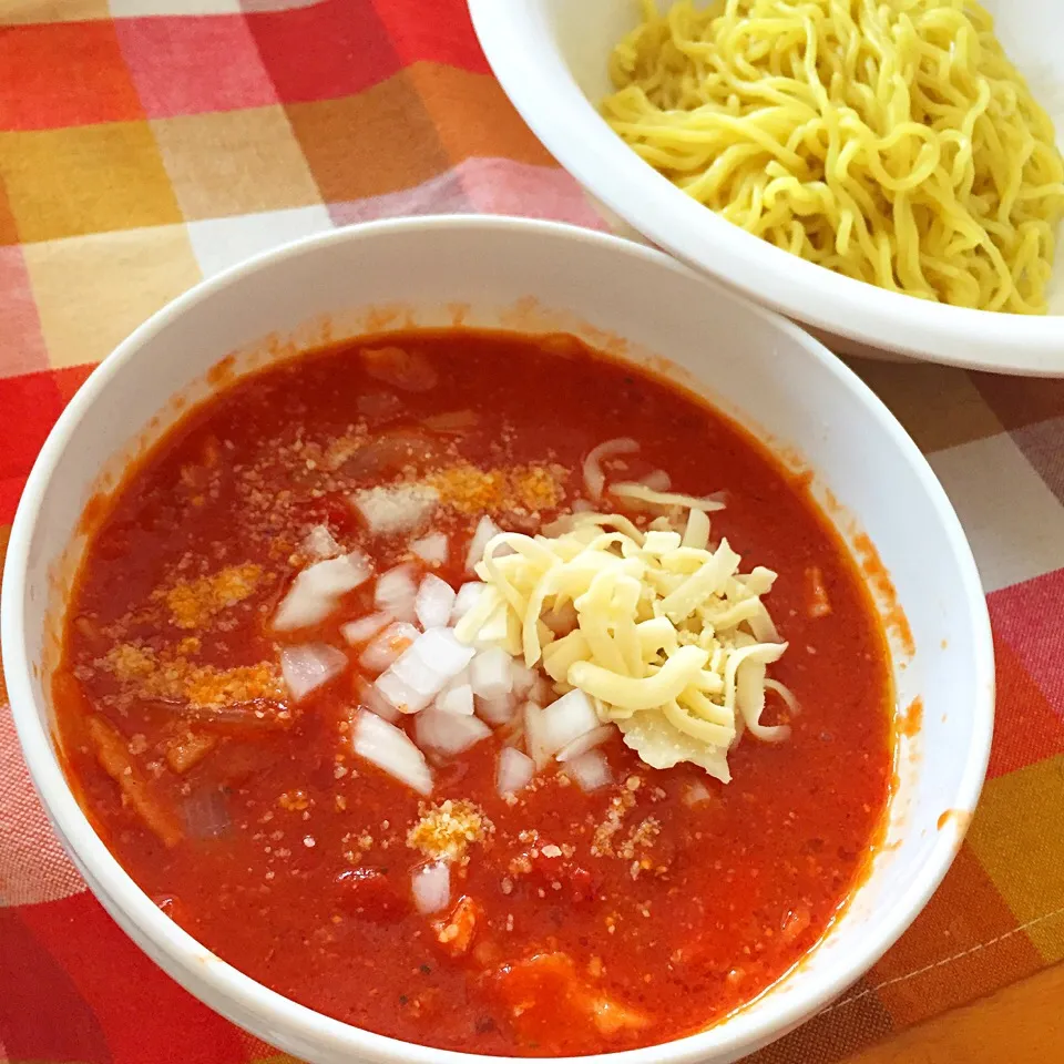 トマトつけ麺 #お昼ごはん #つけ麺 #ラーメン #トマトラーメン #おうちごはん|カウンター嬢さん