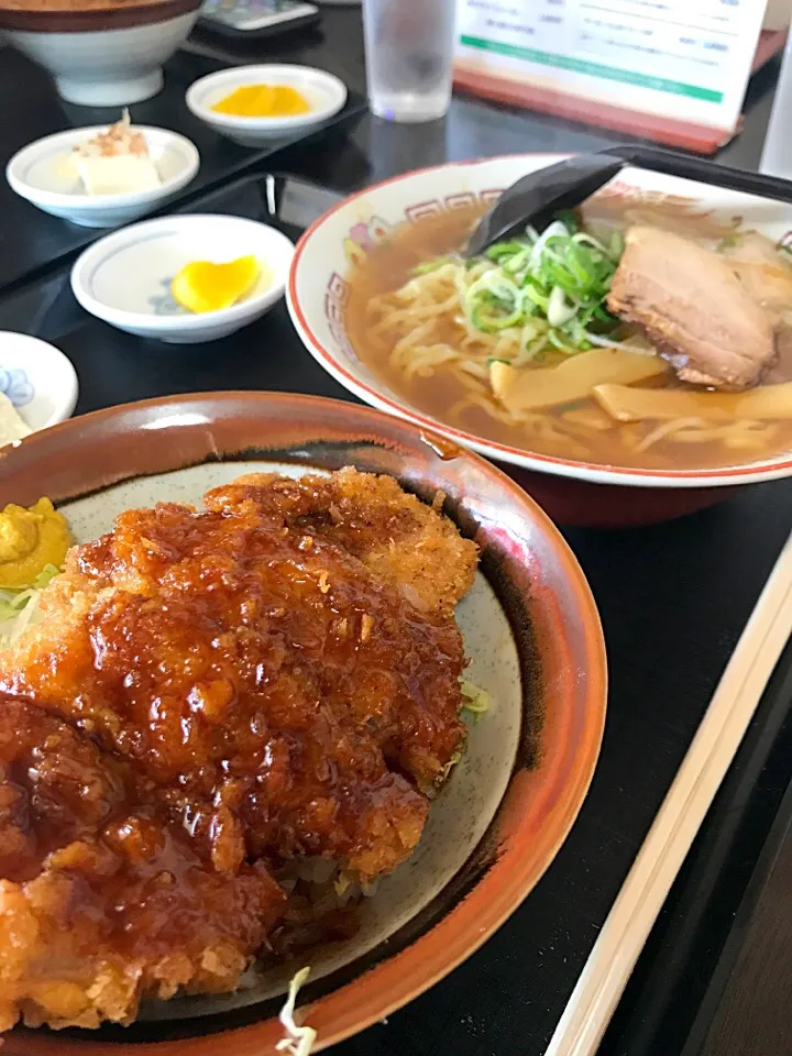 喜多方ラーメンとソースかつ丼|Kumi Satouさん