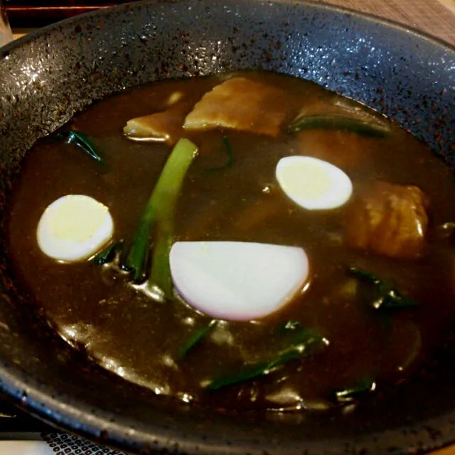 豊橋『黒』カレーうどん♪ #豊橋カレーうどん|大石さん