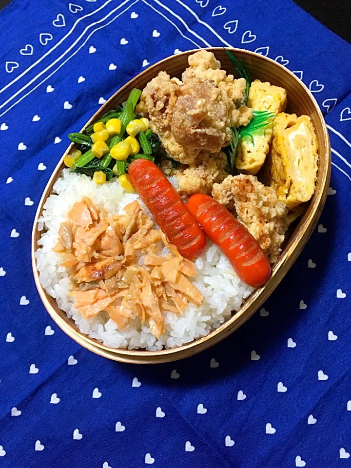 ダル〜イ月曜日は好物の唐揚げで


甘い玉子焼きとほうれん草のバターソテーに赤いウインナーも入れたら最強弁当間違いなし‼︎


















国分寺か府中|にゃおさん