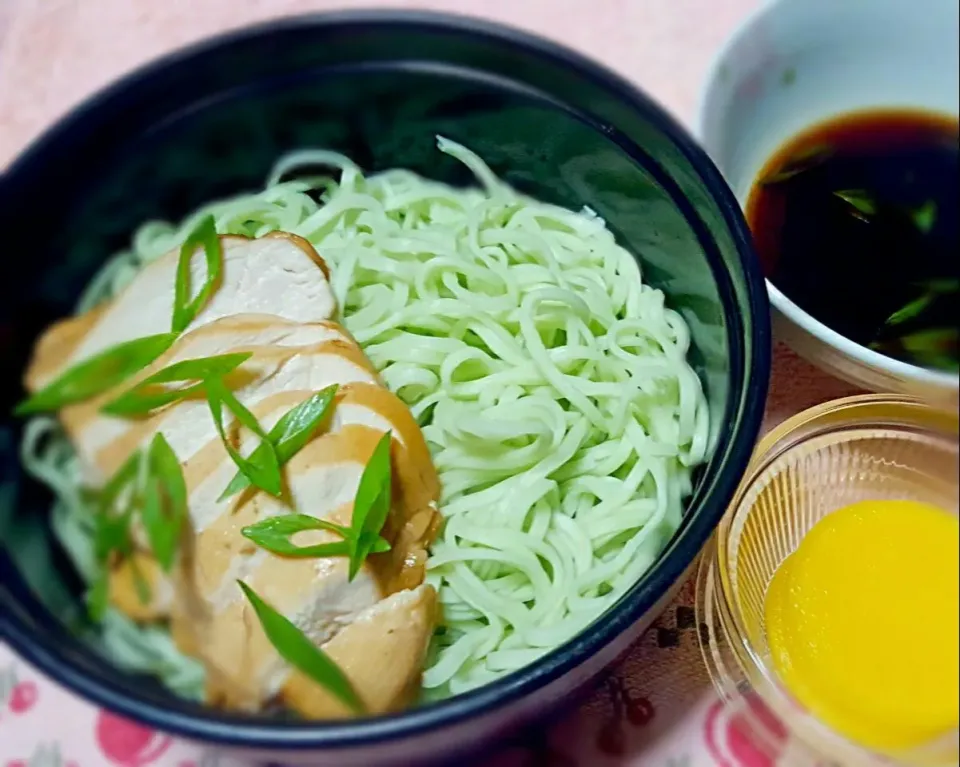 spinach noodles with shoyu chicken|Chua Jeanさん