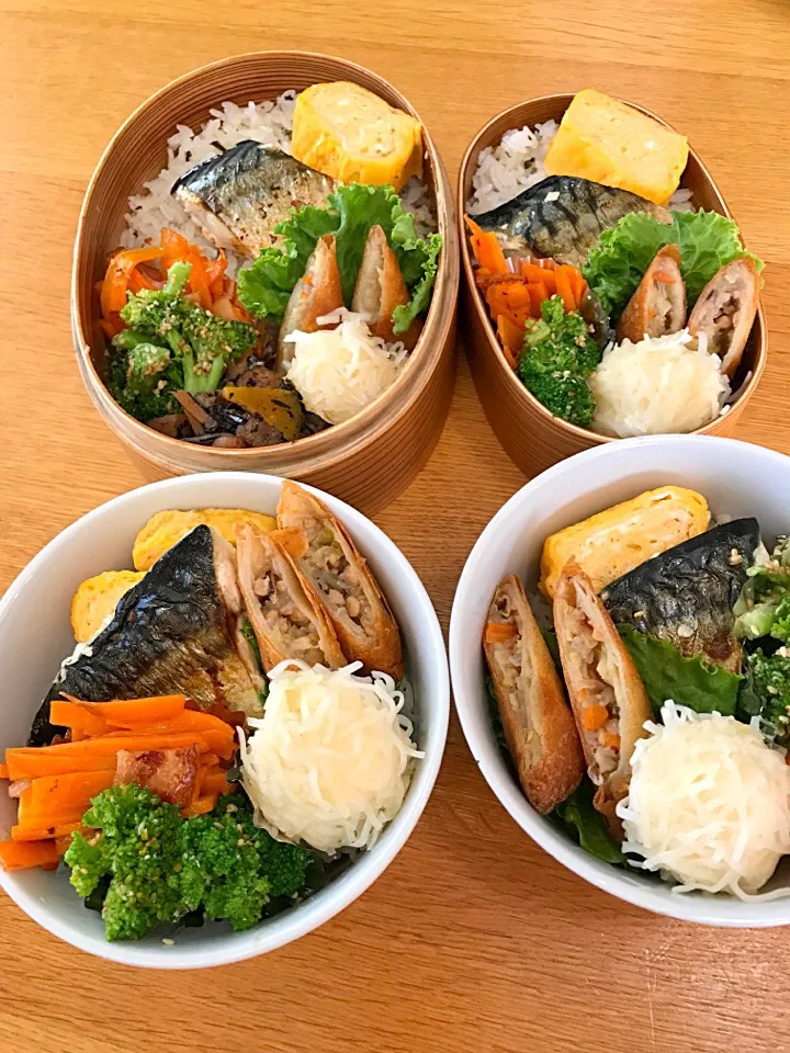 Snapdishの料理写真:今日の夫婦弁当🍱長男🍱長女🍱
焼き鯖と玉子焼きのっけ🤗
人参とベーコンのマヨポン炒め、
イカシュウマイ、春巻き、ブロッコリーの胡麻和え🎶|5ネコママさん