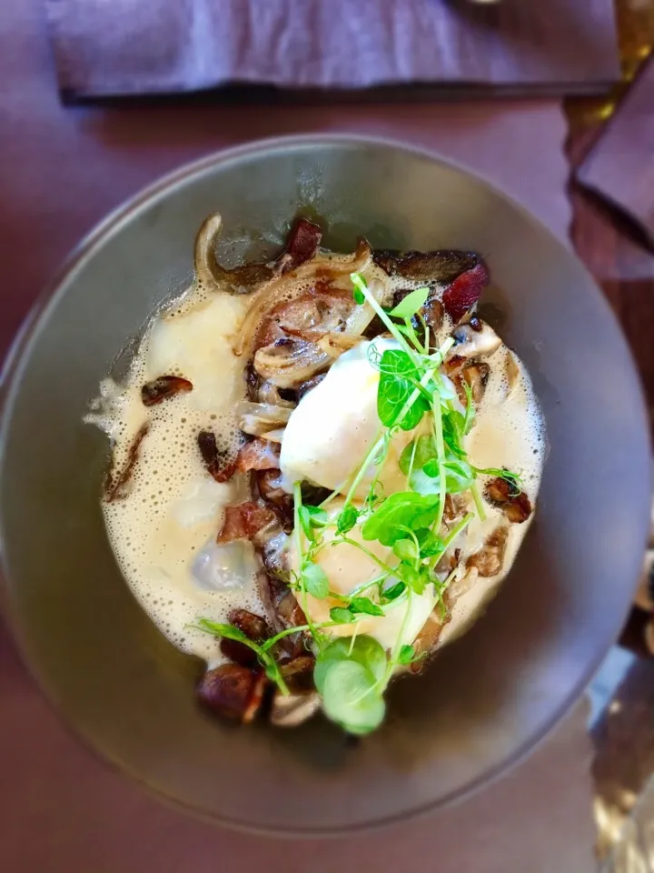 Foie Gras Benedict|robert flickerさん