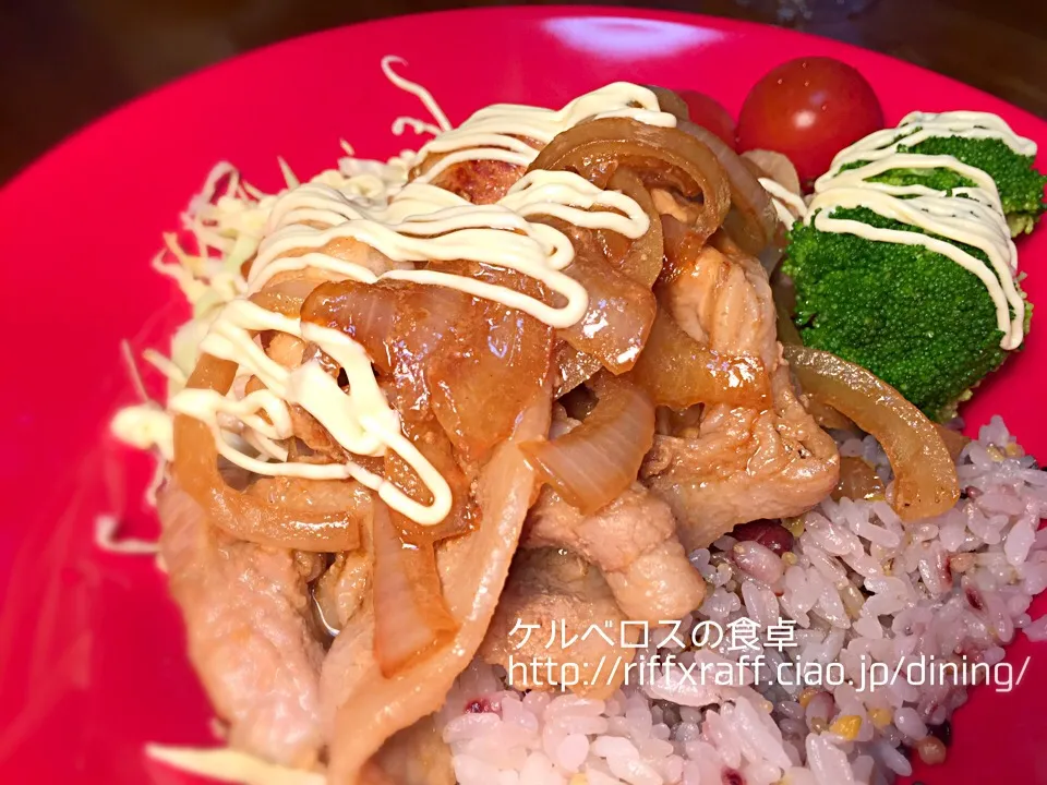 Snapdishの料理写真:豚の生姜焼き丼|門乃ケルコさん