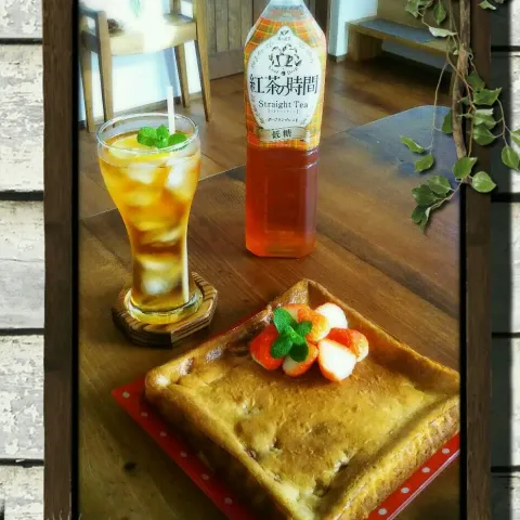 「紅茶の時間 ストレートティー 低糖」を使ってみたSnapdishの料理・レシピ写真:Rizmuさんのガトーフロマージュ✨🍓