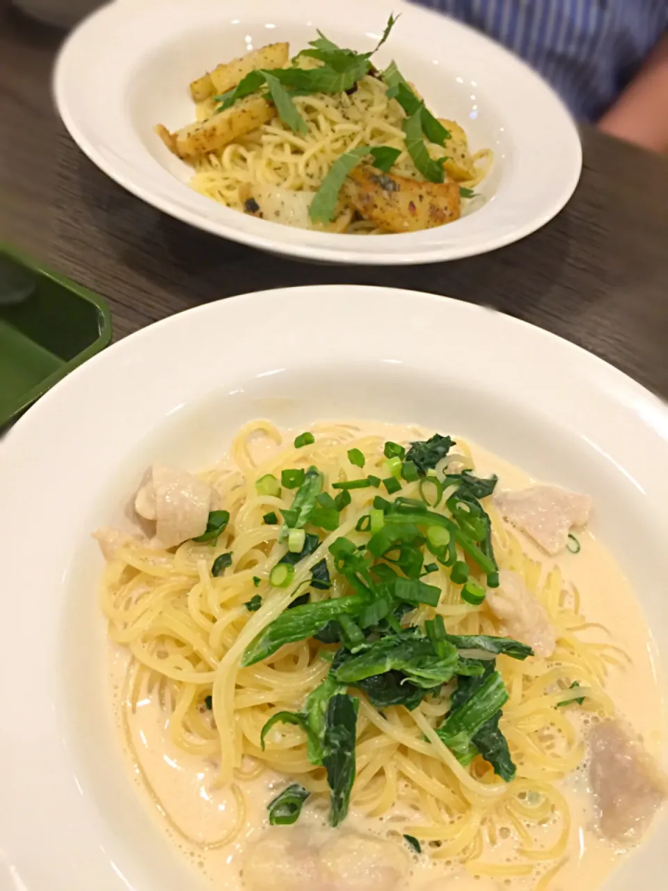 ほうれん草と鶏肉のクリームパスタ&ジャガイモのペペロンチーノ🍝|マニラ男さん