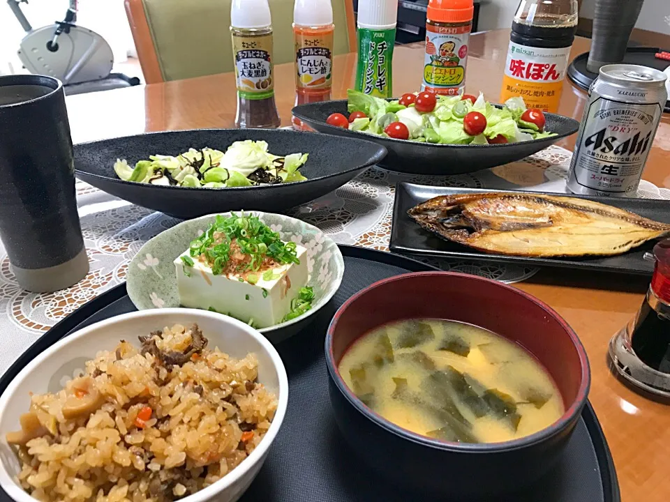 筍と牛肉の炊き込みご飯と真ほっけの焼き魚定食❤️|makoさん