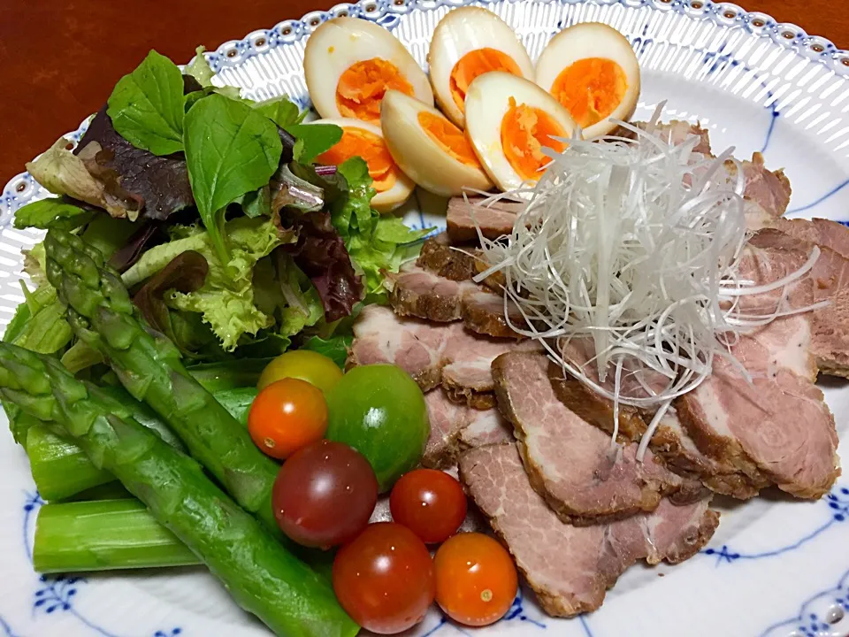 とろとろ煮豚野菜たっぷり添え🥗🍅|ｋｚｓｙｋさん