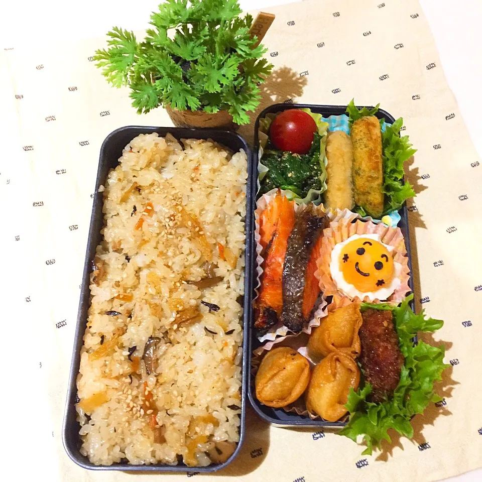 Snapdishの料理写真:5/24❤︎主人の五目混ぜごはん弁当❤︎|Makinsさん