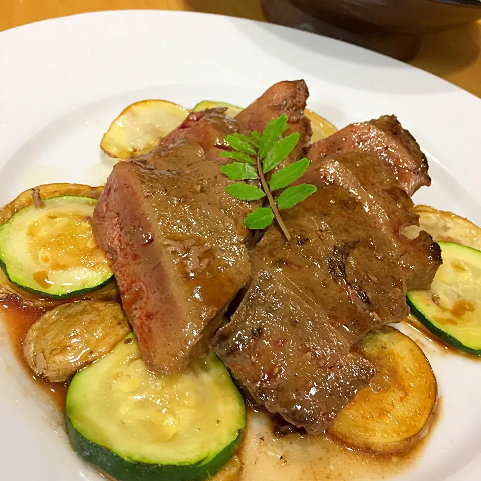 牛レバーのステーキ・木の芽風味|沖縄「ピロピロ」ライフさん