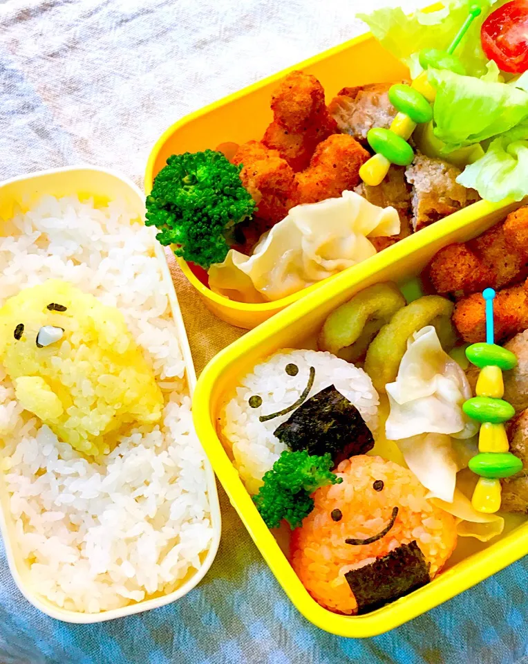 Snapdishの料理写真:長男 次男 幼稚園 お弁当🍙
#幼稚園 
#年少 
#年長 
#年少は遠足|ひかりさん