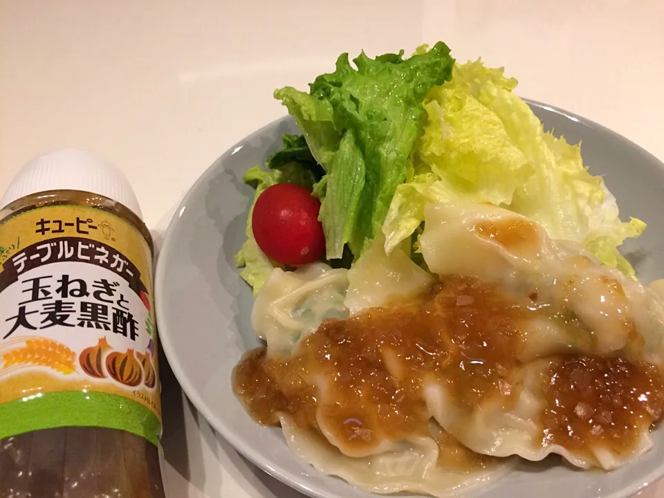 冷やし水餃子にテーブルビネガーをかけて✨|NOBUちえさん