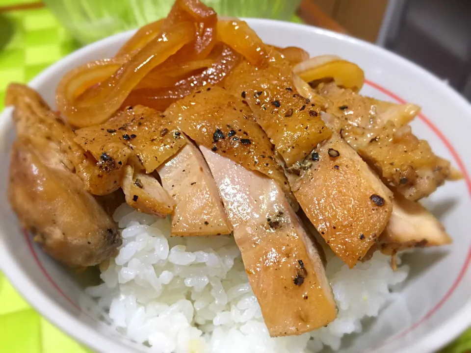 チキンステーキ丼|マニラ男さん