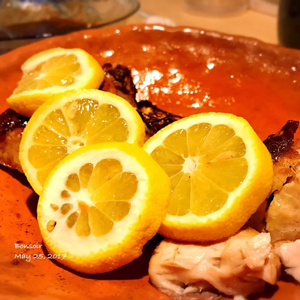 鰤カマのレモンオーブン焼き🍋|yasuko murakamiさん