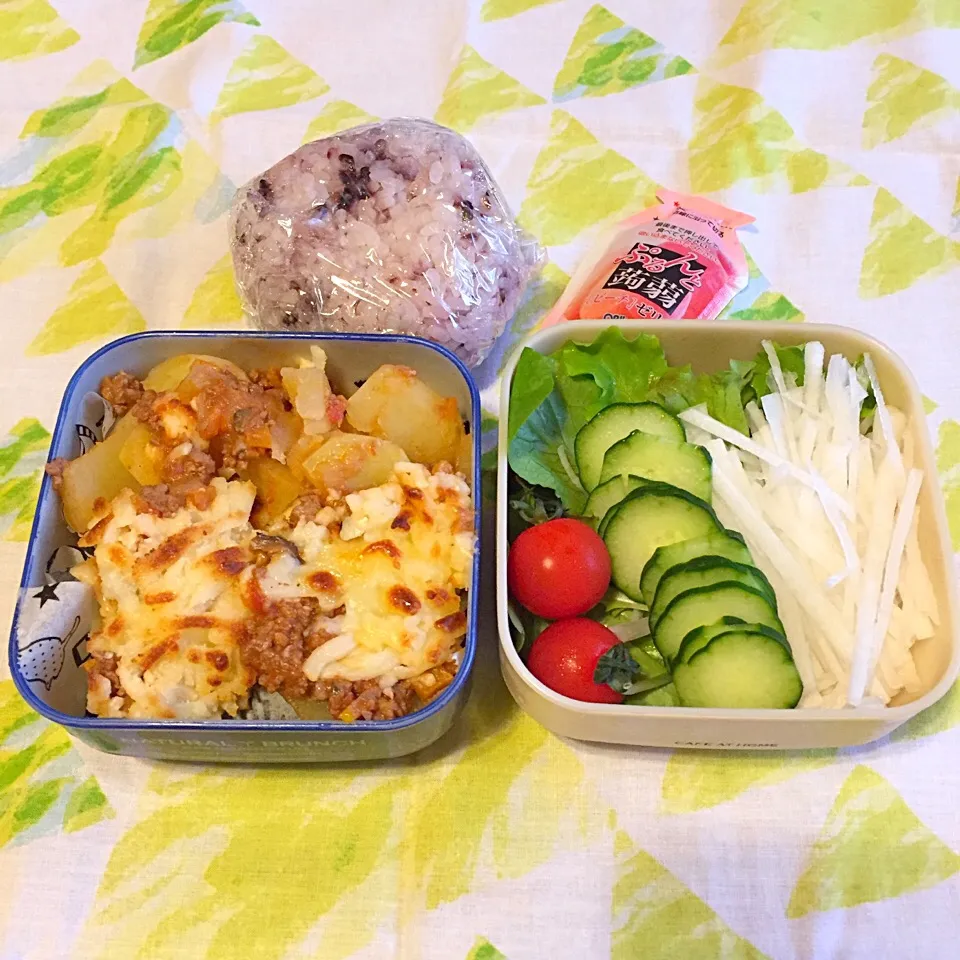 Snapdishの料理写真:ポテトのミートグラタン弁当|とにおさん