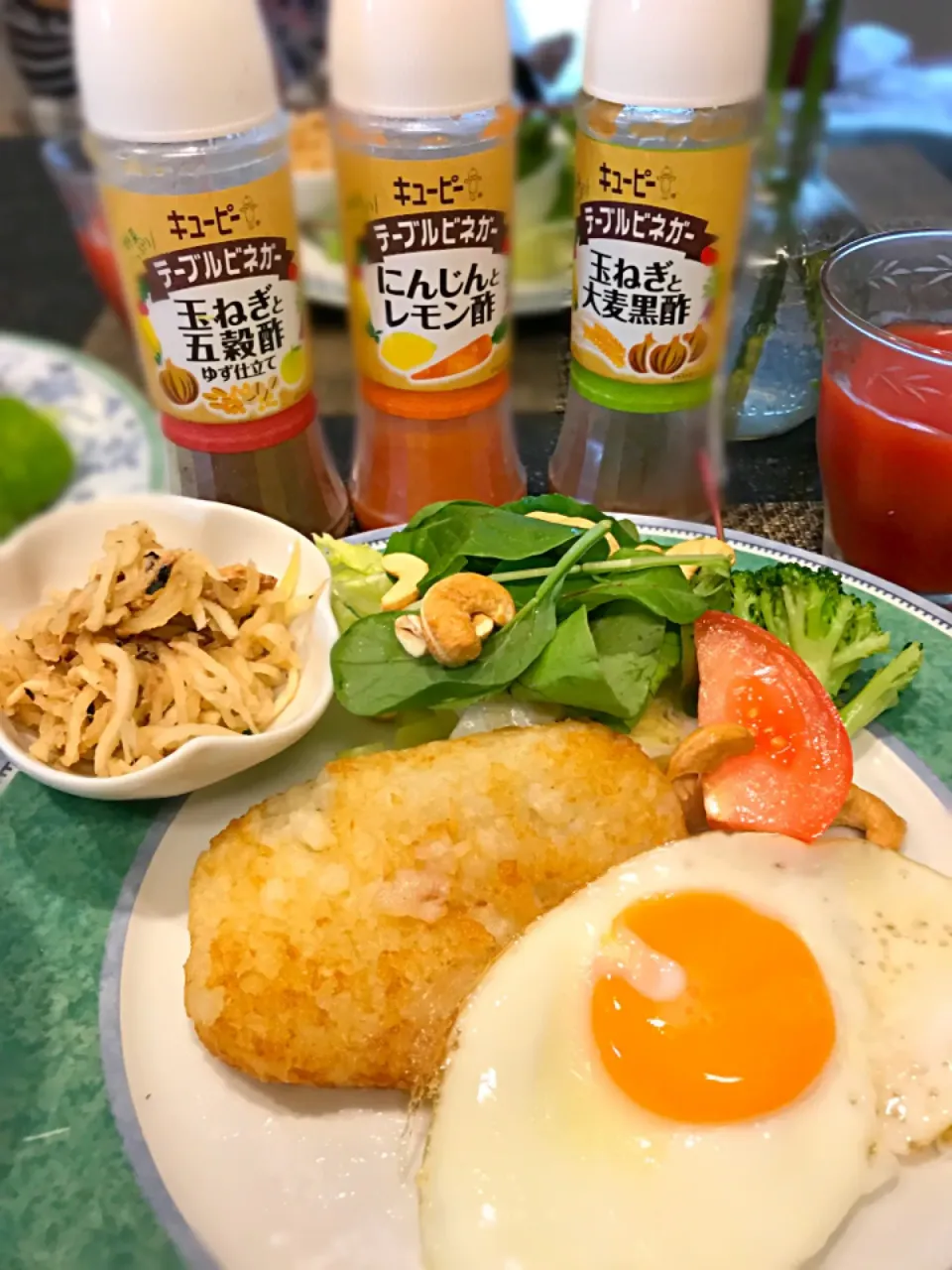 朝ごはん
パンでもご飯でも✌️😎✌️
お好きなドレッシングDE|シュトママさん