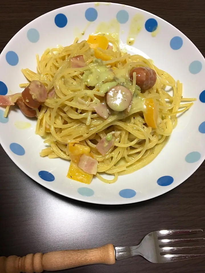 Snapdishの料理写真:#アボカドクリームスパゲティー|はっしーさん