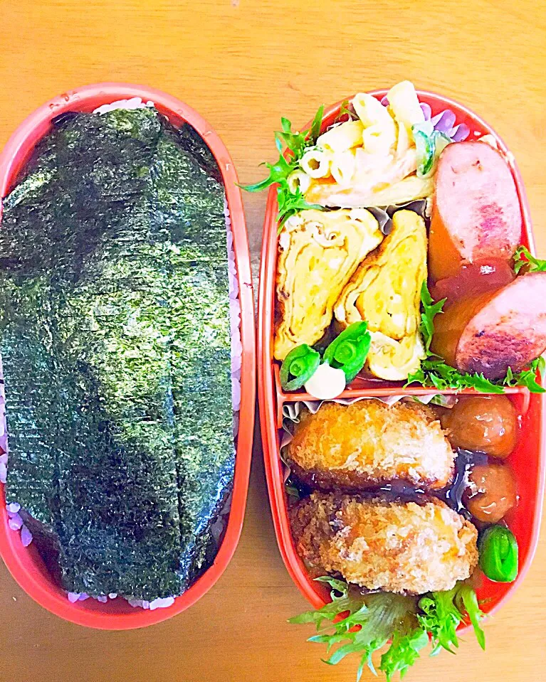 お弁当の初投稿🍱
コロッケ弁当✨

#弁当 
#手作り 
#毎日のお弁当 
#自分弁当 
#お弁当記録 
#お弁当|ryo.ythさん