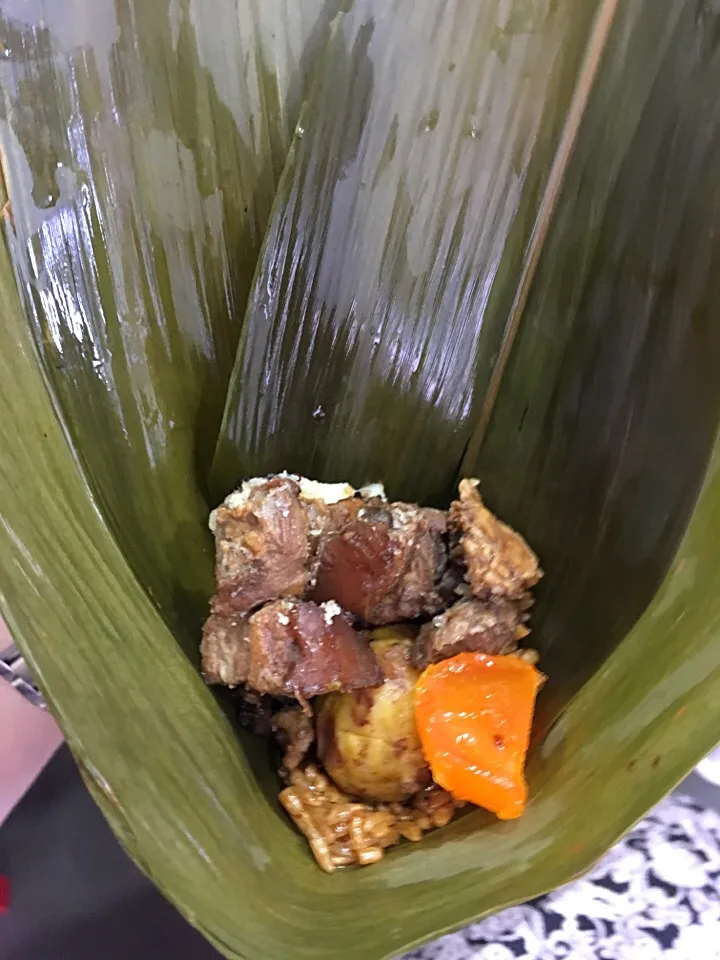 Rice dumpling with salted egg yolk|Ong Sor Fernさん