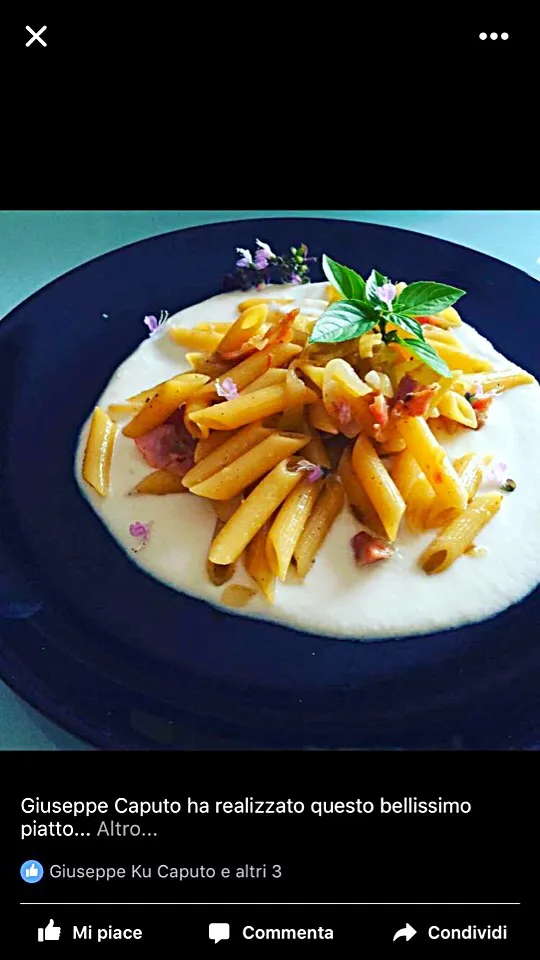 Snapdishの料理写真:Penne with onion bacon crispy and Parmesan cream basil and licorice flowers bonne apetit|Giuseppe Ku Caputoさん