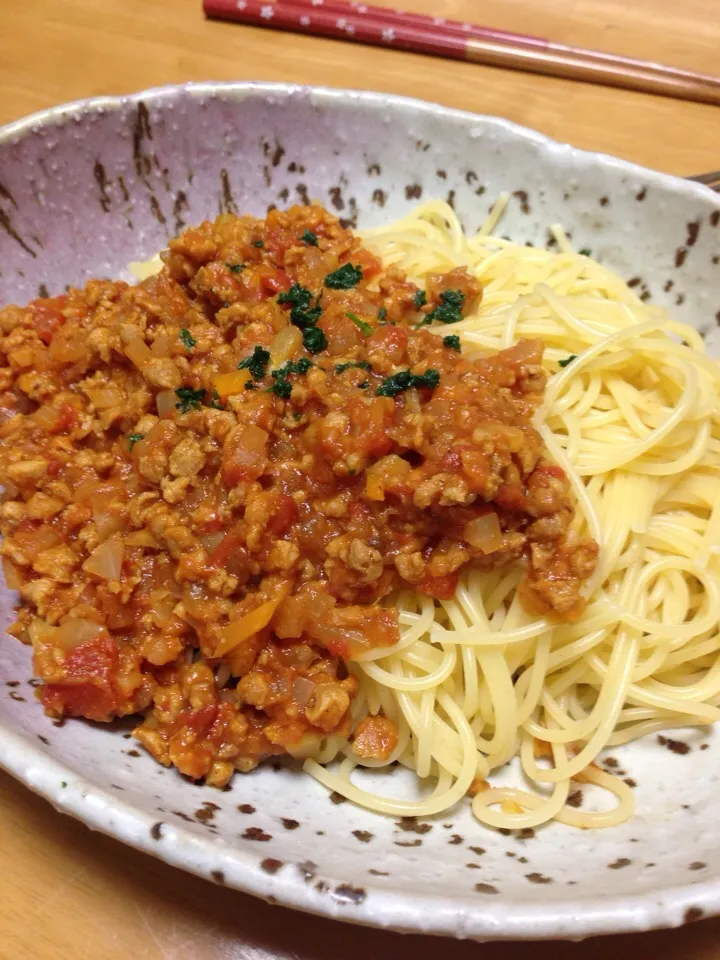 ５月２６日
ヘルシー❤️大豆のお肉でキーマカレー風味のミートソース❣️|Yu Yu mamaさん