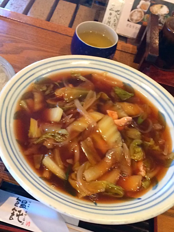 Snapdishの料理写真:野菜あんかけうどん|Norikoさん