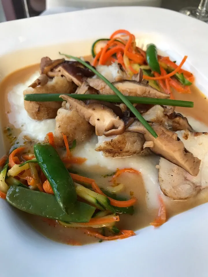 Snapdishの料理写真:Monkfish in a Sake Broth with a Gingered Turnip Puree|Christine pavelkaさん