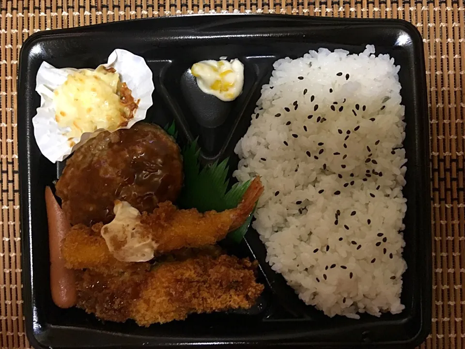 こだわり洋風ミックス弁当|ばーさんさん