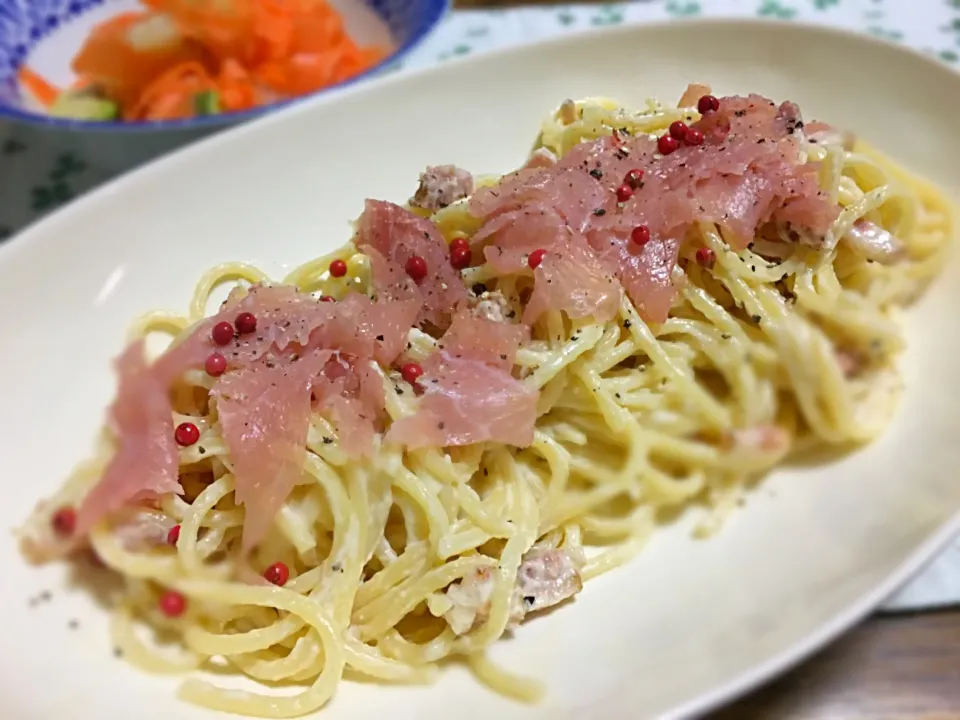 いつものチーズクリームパスタ。#ベーコン#生クリーム#生ハム|かなた3120さん