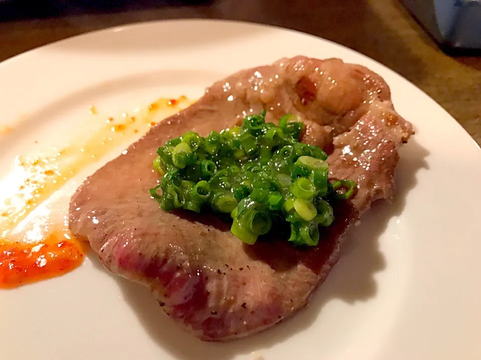 Beef tongue|yeni kartikasariさん