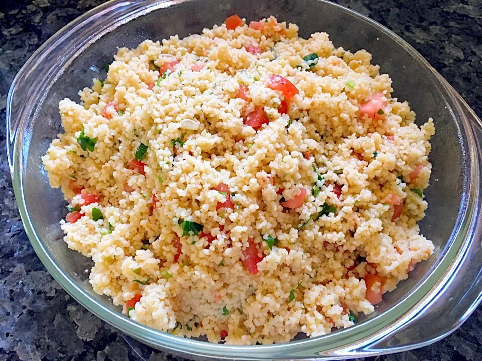 Couscous with garlic, Parmesan, tomatoes, parsley|Bridgetさん