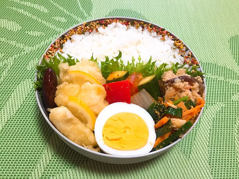 ことり*ちゃんのお料理  にんじんとにらのツナ炒め*

5/29  お弁当🍴

#お弁当 #お弁当の記録|さちさん