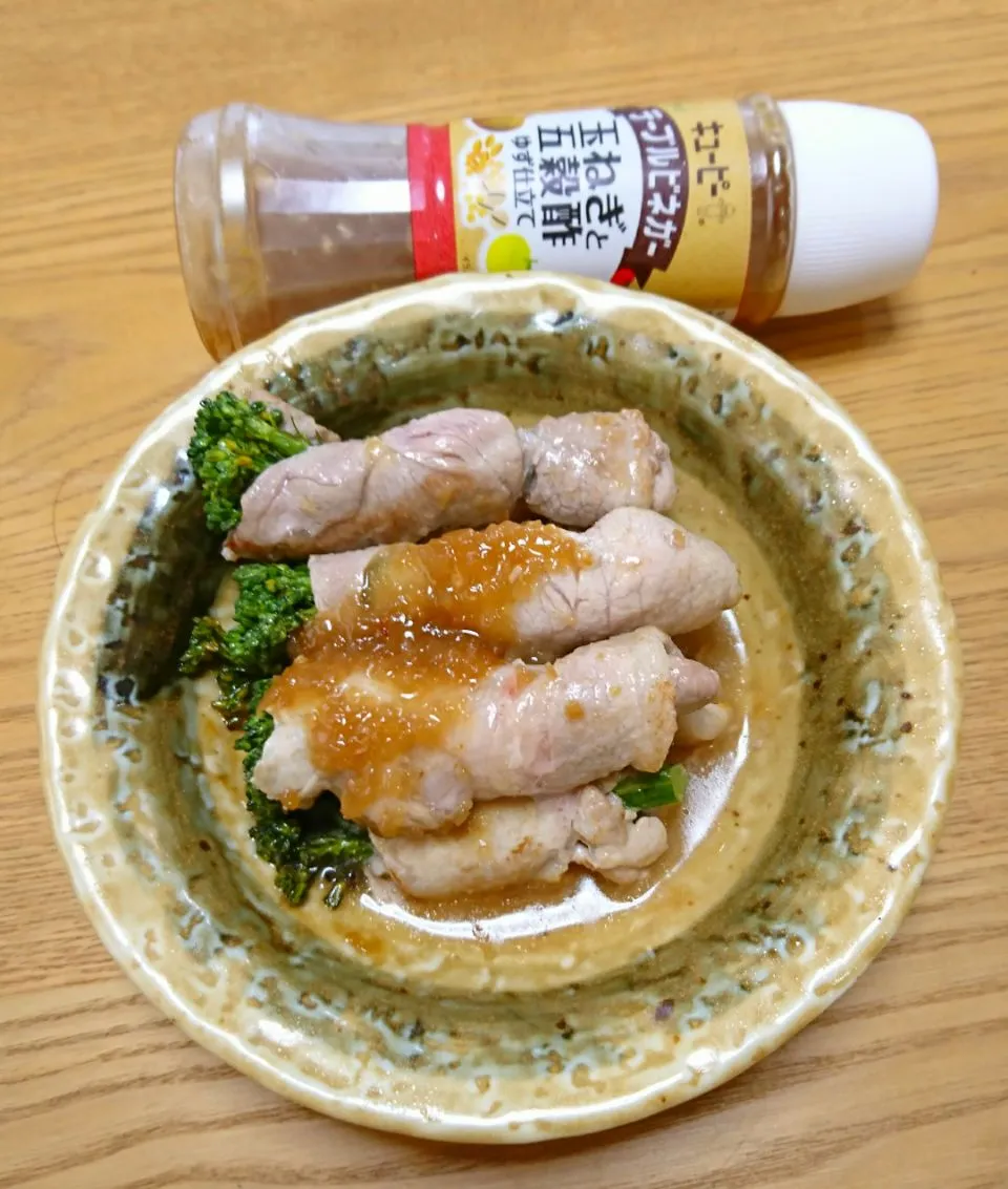 Snapdishの料理写真:『ブロッコリーの豚肉巻き キユーピーテーブルビネガーゆず仕立て』|seri-chanさん