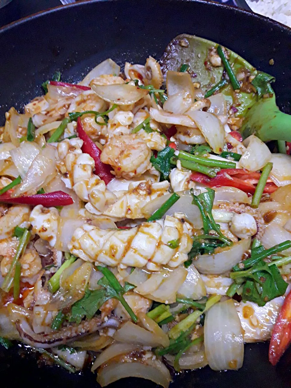 Fried Squid with salted Egg Sauce|Jeab Lertさん